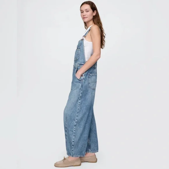 Gap UltraSoft Denim Horseshoe Overalls, Size XL - Picture 3 of 7